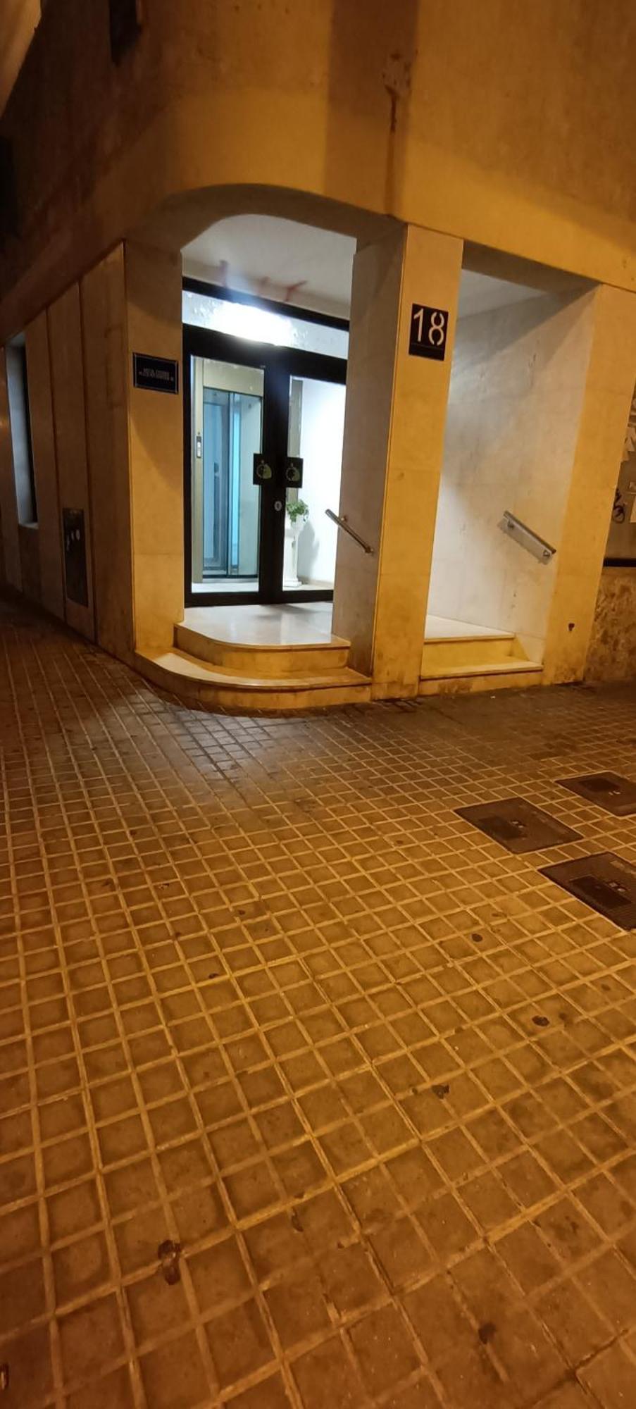 Hostal Estudios Badalona Luaran gambar